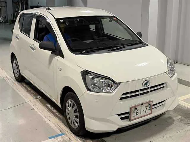 Daihatsu Mira e:S LA350S 2021